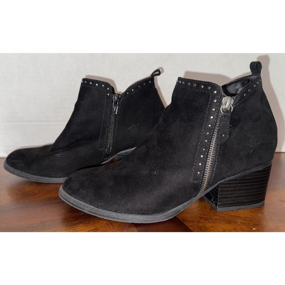 Sonoma Black Ladies Size 8 Boots